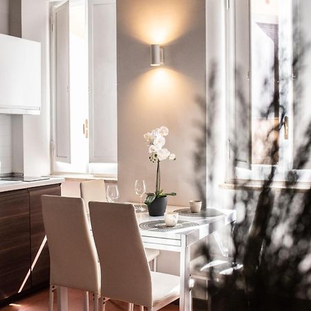 Spanish Steps Apartment & Terrace Рим Екстер'єр фото