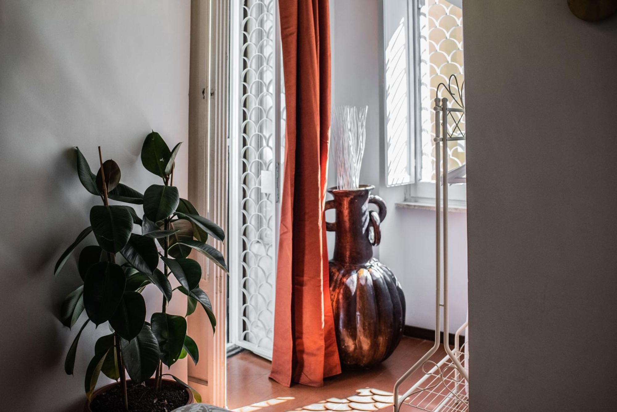 Spanish Steps Apartment & Terrace Рим Екстер'єр фото